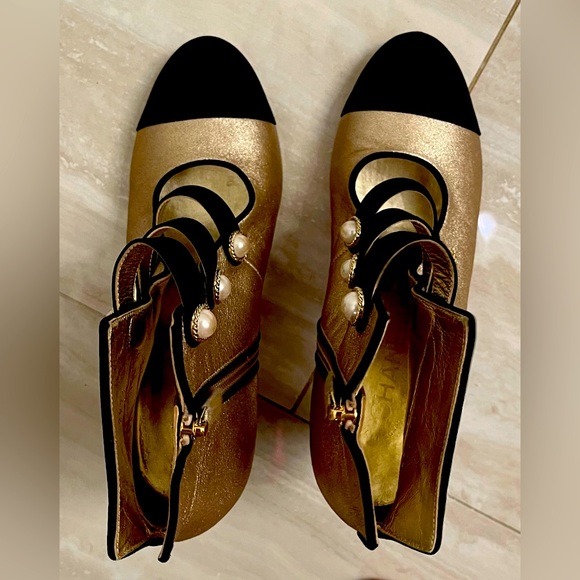 Chanel high-heels Boots Gold with Pearls - excellent condition! FANCY.. - Picture 2 of 8